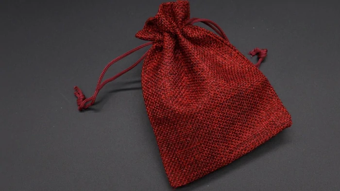 একটি ব্যাগে উপহার